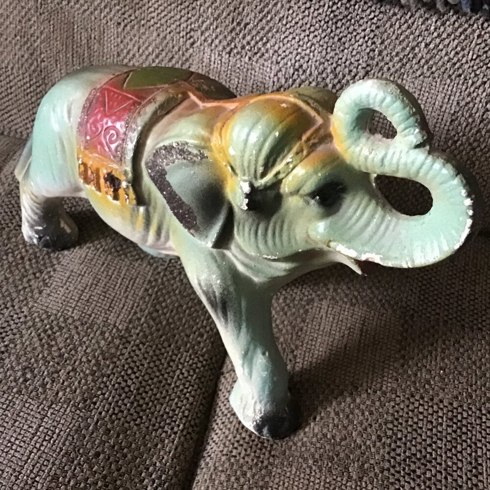 Vintage Chalkware Elephant - Carnival Chalkware Elephant Figurine - Nice